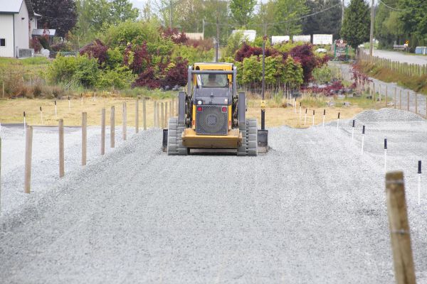 Gravel Driveway Leveling in Brighton